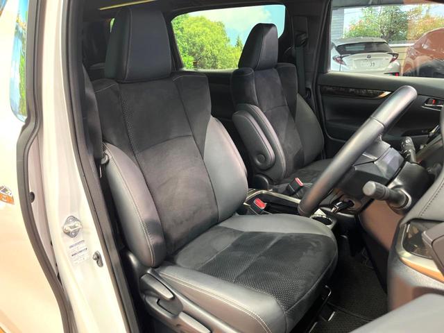 アルファード ２．５Ｓ　タイプゴールドＩＩＩ　禁煙　サンルーフ　フリップダウン　純正９型ディスプレイ　バックカメラ　ブラインドスポットモニター　レーダークルーズ　電動リアゲート　両側電動ドア　三眼ＬＥＤヘッド　純正１８アルミ　ＥＴＣ（11枚目）