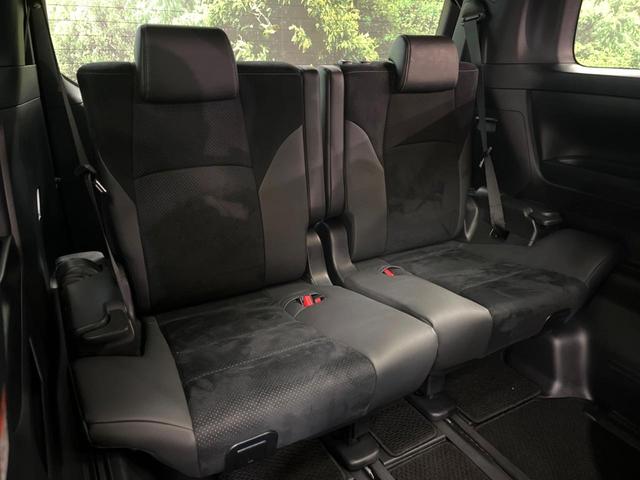 アルファード ２．５Ｓ　タイプゴールドＩＩＩ　禁煙　サンルーフ　フリップダウン　純正９型ディスプレイ　バックカメラ　ブラインドスポットモニター　レーダークルーズ　電動リアゲート　両側電動ドア　三眼ＬＥＤヘッド　純正１８アルミ　ＥＴＣ（13枚目）