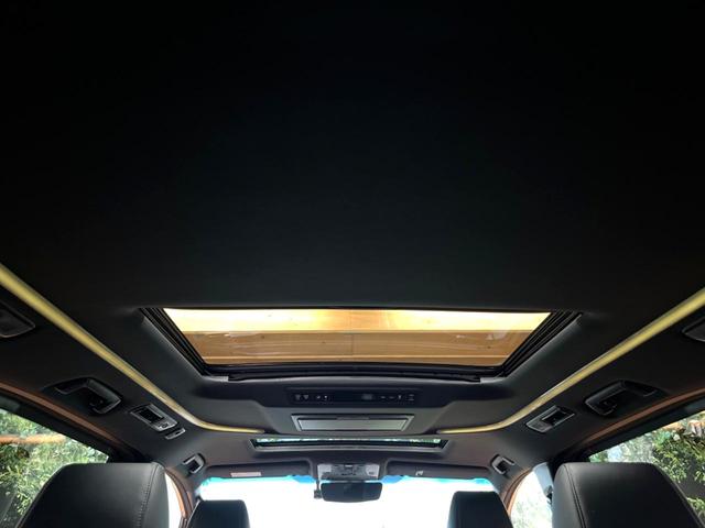 アルファード ２．５Ｓ　タイプゴールドＩＩＩ　禁煙　サンルーフ　フリップダウン　純正９型ディスプレイ　バックカメラ　ブラインドスポットモニター　レーダークルーズ　電動リアゲート　両側電動ドア　三眼ＬＥＤヘッド　純正１８アルミ　ＥＴＣ（61枚目）