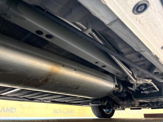 アルファード ２．５Ｓ　タイプゴールドＩＩＩ　禁煙　サンルーフ　フリップダウン　純正９型ディスプレイ　バックカメラ　ブラインドスポットモニター　レーダークルーズ　電動リアゲート　両側電動ドア　三眼ＬＥＤヘッド　純正１８アルミ　ＥＴＣ（67枚目）