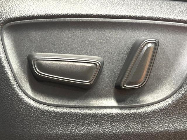 アルファード Z 禁煙 ガラスルーフ ユニバーサルステップ フリップダウン 純正14型ナビ 全周囲カメラ ブラインドスポットモニター デジタルミラー レーダークルーズ 三眼LEDヘッド シートベンチレーション ETC(28枚目)