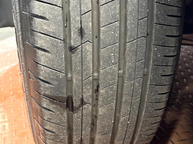 アルファード Z 禁煙 ガラスルーフ ユニバーサルステップ フリップダウン 純正14型ナビ 全周囲カメラ ブラインドスポットモニター デジタルミラー レーダークルーズ 三眼LEDヘッド シートベンチレーション ETC(30枚目)