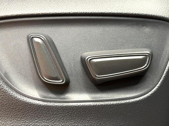 アルファード Z 禁煙 ガラスルーフ ユニバーサルステップ フリップダウン 純正14型ナビ 全周囲カメラ ブラインドスポットモニター デジタルミラー レーダークルーズ 三眼LEDヘッド シートベンチレーション ETC(36枚目)