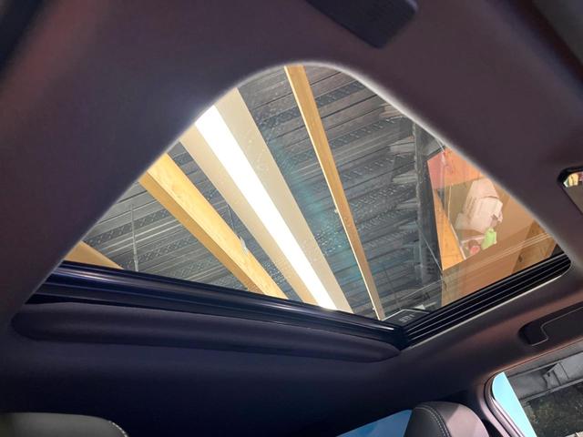 ランドクルーザー250 VX 禁煙 サンルーフ 12型ディスプレイオーディオ 全周囲カメラ レーダークルーズ ブラインドスポットモニター デジタルミラー パワーバックドア 本革シート ベンチレーション 丸目LEDヘッド ETC(3枚目)