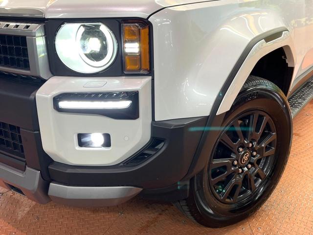 ランドクルーザー250 VX 禁煙 サンルーフ 12型ディスプレイオーディオ 全周囲カメラ レーダークルーズ ブラインドスポットモニター デジタルミラー パワーバックドア 本革シート ベンチレーション 丸目LEDヘッド ETC(16枚目)