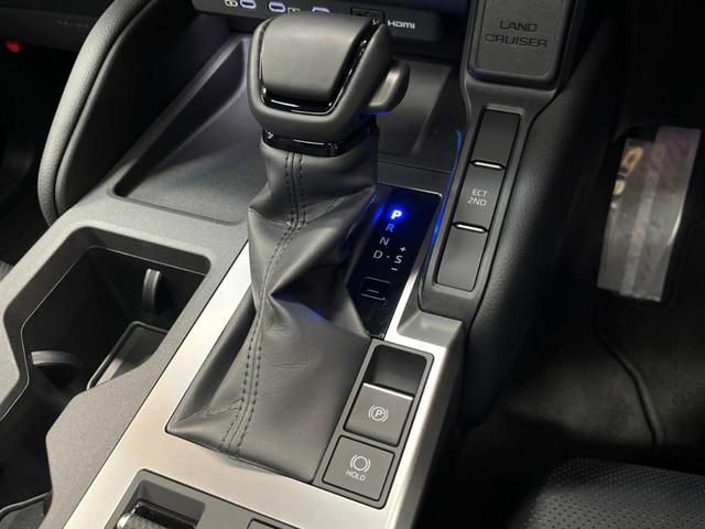 ランドクルーザー250 VX 禁煙 サンルーフ 12型ディスプレイオーディオ 全周囲カメラ レーダークルーズ ブラインドスポットモニター デジタルミラー パワーバックドア 本革シート ベンチレーション 丸目LEDヘッド ETC(54枚目)