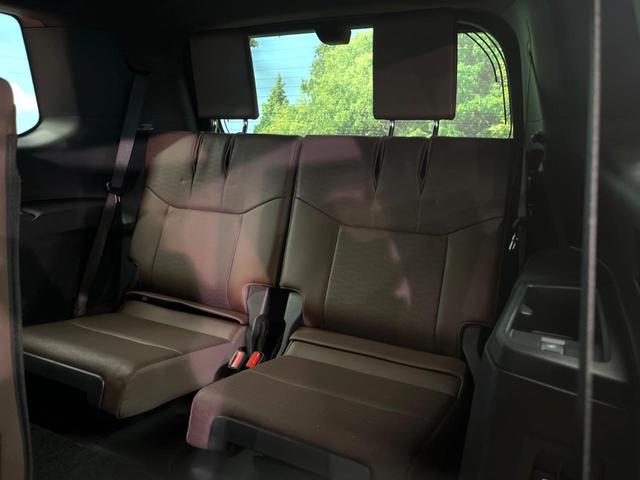 ランドクルーザー250 ZXファーストエディション 禁煙車 サンルーフ 12型ディスプレイオーディオ 全周囲カメラ レーダークルーズ ブラインドスポットモニター デジタルミラー 丸目LEDヘッド&フォグ 茶革 ベンチレーション パワーバックドア ETC(24枚目)