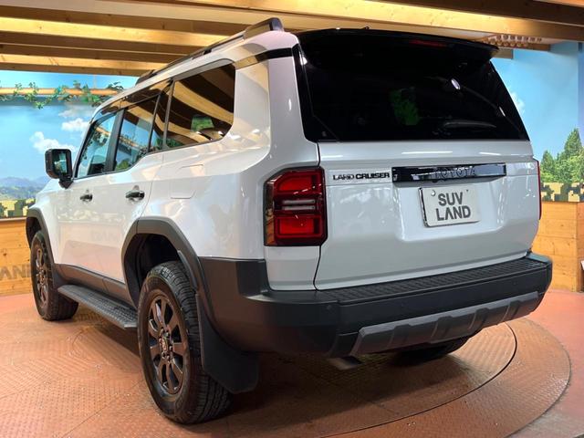 ランドクルーザー250 ZXファーストエディション 禁煙車 サンルーフ 12型ディスプレイオーディオ 全周囲カメラ レーダークルーズ ブラインドスポットモニター デジタルミラー 丸目LEDヘッド&フォグ 茶革 ベンチレーション パワーバックドア ETC(66枚目)