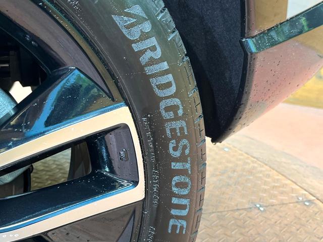 ヴェゼル e:HEV Z 純正SDナビ 全周囲カメラ レーダークルーズ 禁煙車 電動リアゲート ハーフレザーシート ドラレコ コーナーセンサー スマートキー LEDヘッド ETC2.0 車線逸脱警報 オートライト(27枚目)