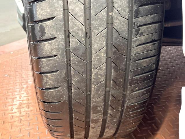 NX NX350h Fスポーツ 禁煙 サンルーフ 純正14型ナビ 全周囲カメラ ブラインドスポットモニター レーダークルーズ 電動リアゲート 黒革 シートベンチレーション 三眼LEDヘッド オートハイビーム 純正20アルミ ETC(26枚目)