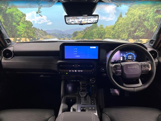 ランドクルーザー250 VX 禁煙車 サンルーフ 純正12型ナビ 全周囲カメラ レーダークルーズ ブラインドスポットモニター 丸目LEDヘッド オートハイビーム 黒革 ベンチレーション 電動リアゲート 純正18アルミ ETC(2枚目)