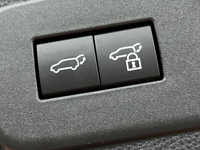 ランドクルーザー250 VX 禁煙車 サンルーフ 純正12型ナビ 全周囲カメラ レーダークルーズ ブラインドスポットモニター 丸目LEDヘッド オートハイビーム 黒革 ベンチレーション 電動リアゲート 純正18アルミ ETC(11枚目)