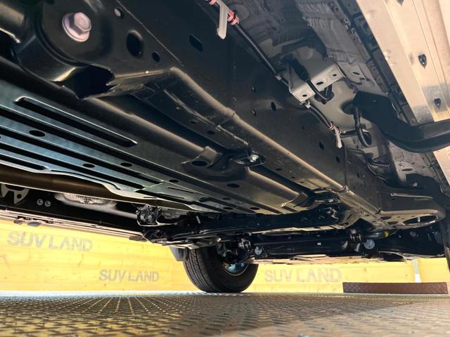 ランドクルーザー250 VX 禁煙車 サンルーフ 純正12型ナビ 全周囲カメラ レーダークルーズ ブラインドスポットモニター 丸目LEDヘッド オートハイビーム 黒革 ベンチレーション 電動リアゲート 純正18アルミ ETC(69枚目)