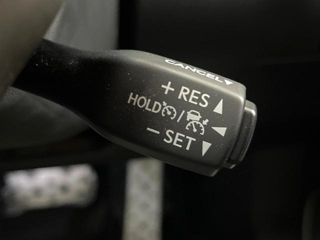 RX RX450h Fスポーツ 4WD 禁煙 パノラマルーフ 純正12型ナビ 全周囲カメラ ブラインドスポットモニター レーダークルーズ クリアランスソナー 電動リアゲート 三眼LEDヘッド 黒革 シートベンチレーション ETC(6枚目)