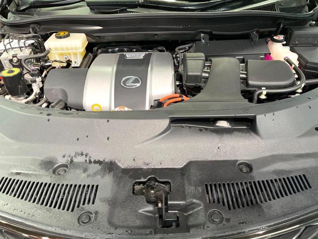 RX RX450h Fスポーツ 4WD 禁煙 パノラマルーフ 純正12型ナビ 全周囲カメラ ブラインドスポットモニター レーダークルーズ クリアランスソナー 電動リアゲート 三眼LEDヘッド 黒革 シートベンチレーション ETC(19枚目)