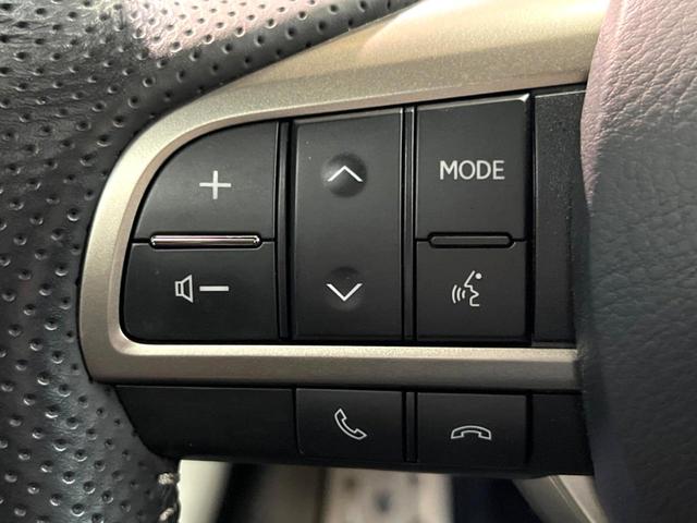 RX RX450h Fスポーツ 4WD 禁煙 パノラマルーフ 純正12型ナビ 全周囲カメラ ブラインドスポットモニター レーダークルーズ クリアランスソナー 電動リアゲート 三眼LEDヘッド 黒革 シートベンチレーション ETC(40枚目)