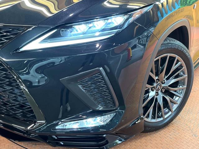 RX RX450h Fスポーツ 禁煙 パノラマルーフ TRDエアロ 純正12型ナビ 全周囲カメラ レーダークルーズ ブラインドスポットモニター オートハイビーム 赤革 シートベンチレーション 電動リアゲート 3眼LEDヘッド ETC(15枚目)