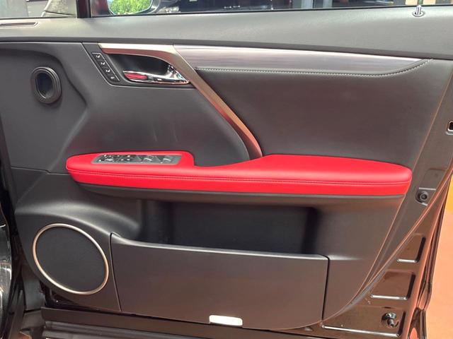 RX RX450h Fスポーツ 禁煙 パノラマルーフ TRDエアロ 純正12型ナビ 全周囲カメラ レーダークルーズ ブラインドスポットモニター オートハイビーム 赤革 シートベンチレーション 電動リアゲート 3眼LEDヘッド ETC(26枚目)