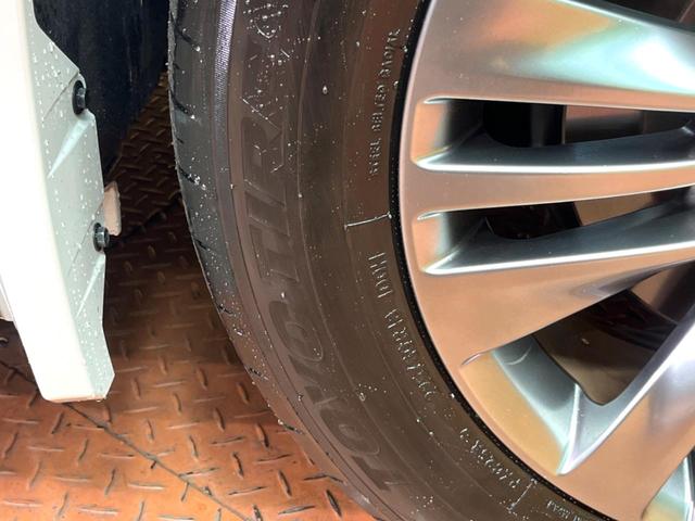 アルファード Ｚ　禁煙車　ガラスルーフ　モデリスタエアロ　ユニバーサルステップ　フリップダウン　純正１４型ナビ　全周囲カメラ　レーダークルーズ　ブラインドスポットモニター　デジタルミラー　三眼ＬＥＤヘッド　ＥＴＣ（27枚目）