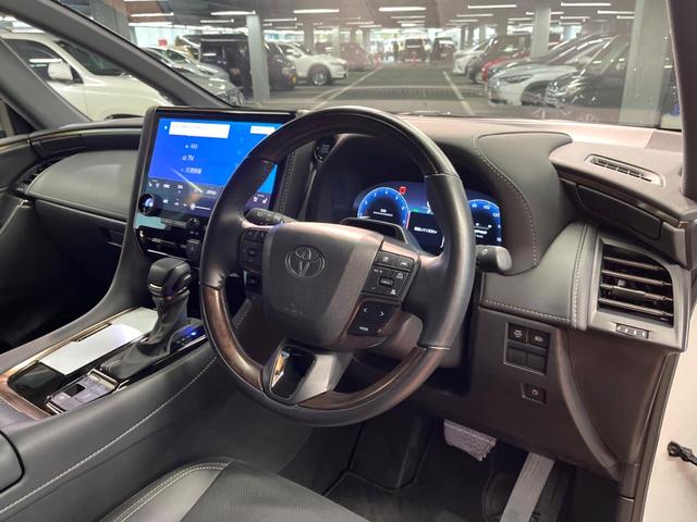 アルファード Ｚ　禁煙車　ガラスルーフ　モデリスタエアロ　ユニバーサルステップ　フリップダウン　純正１４型ナビ　全周囲カメラ　レーダークルーズ　ブラインドスポットモニター　デジタルミラー　三眼ＬＥＤヘッド　ＥＴＣ（37枚目）