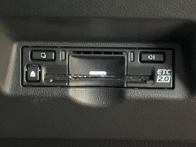 アルファード Ｚ　禁煙車　ガラスルーフ　モデリスタエアロ　ユニバーサルステップ　フリップダウン　純正１４型ナビ　全周囲カメラ　レーダークルーズ　ブラインドスポットモニター　デジタルミラー　三眼ＬＥＤヘッド　ＥＴＣ（43枚目）