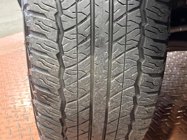 RAV4 ハイブリッドアドベンチャー オフロードパッケージII 禁煙車 純正10型ディスプレイ バックカメラ 電動リアゲート レーダークルーズ ブラインドスポットモニター シートエアコン メモリーシート LEDヘッド オートハイビーム 純正18アルミ ETC(27枚目)