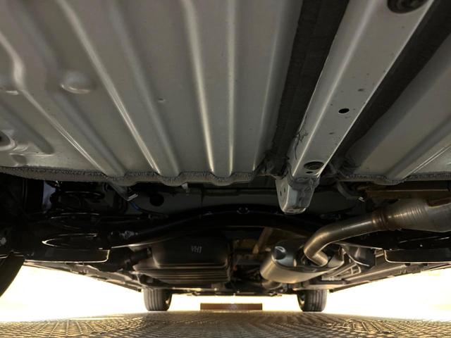 ノア ハイブリッドＳ－Ｚ　モデリスタエアロ　快適利便パック　フリップダウン　純正１０型ナビ　全周囲カメラ　ブラインドスポットモニター　レーダークルーズ　電動リアゲート　デジタルミラー　三眼ＬＥＤヘッド　両側電動ドア　ＥＴＣ（20枚目）