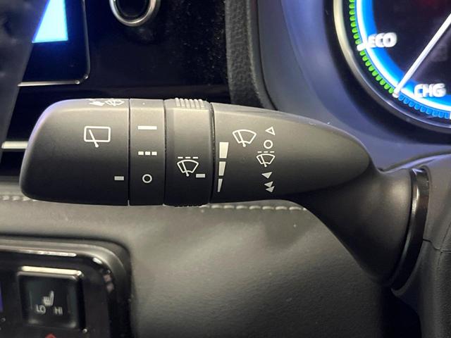 ノア ハイブリッドＳ－Ｚ　モデリスタエアロ　快適利便パック　フリップダウン　純正１０型ナビ　全周囲カメラ　ブラインドスポットモニター　レーダークルーズ　電動リアゲート　デジタルミラー　三眼ＬＥＤヘッド　両側電動ドア　ＥＴＣ（40枚目）