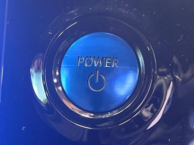 ノア ハイブリッドＳ－Ｚ　モデリスタエアロ　快適利便パック　フリップダウン　純正１０型ナビ　全周囲カメラ　ブラインドスポットモニター　レーダークルーズ　電動リアゲート　デジタルミラー　三眼ＬＥＤヘッド　両側電動ドア　ＥＴＣ（43枚目）