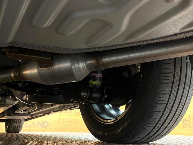 ノア ハイブリッドＳ－Ｚ　モデリスタエアロ　快適利便パック　フリップダウン　純正１０型ナビ　全周囲カメラ　ブラインドスポットモニター　レーダークルーズ　電動リアゲート　デジタルミラー　三眼ＬＥＤヘッド　両側電動ドア　ＥＴＣ（64枚目）