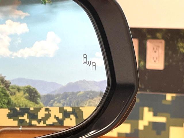 アルファード Ｚ　禁煙　モデリスタエアロ　ガラスルーフ　フリップダウン　純正１４型ナビ　全周囲カメラ　ブラインドスポットモニター　レーダークルーズ　デジタルミラー　電動リアゲート　三眼ＬＥＤヘッド　純１８アルミ　ＥＴＣ（9枚目）