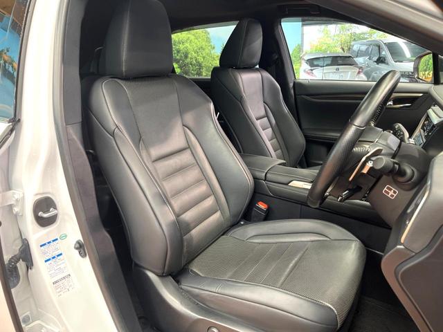 RX RX450h Fスポーツ 4WD 禁煙 サンルーフ マークレビンソン 純正12型ナビ 全周囲カメラ ブラインドスポットモニター レーダークルーズ 三眼LEDヘッド 黒革 シートベンチレーション 電動リアゲート 純正20アルミ(12枚目)