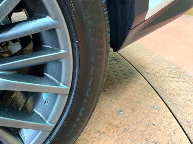 RX RX450h Fスポーツ 4WD 禁煙 サンルーフ マークレビンソン 純正12型ナビ 全周囲カメラ ブラインドスポットモニター レーダークルーズ 三眼LEDヘッド 黒革 シートベンチレーション 電動リアゲート 純正20アルミ(31枚目)