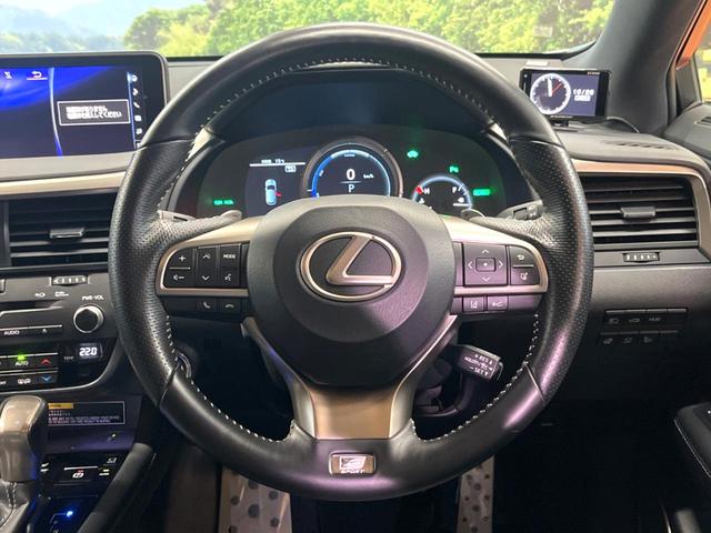 RX RX450h Fスポーツ 4WD 禁煙 サンルーフ マークレビンソン 純正12型ナビ 全周囲カメラ ブラインドスポットモニター レーダークルーズ 三眼LEDヘッド 黒革 シートベンチレーション 電動リアゲート 純正20アルミ(72枚目)