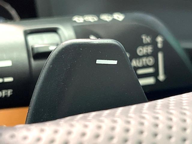 アウトランダーＰＨＥＶ Ｐ　７人　禁煙　ＢＯＳＥサウンド　純正９型ナビ　全周囲カメラ　ブラインドスポットモニター　マイパロット　電動リアゲート　黒革　メモリーシート　シートヒーター　ＬＥＤヘッド　純正２０アルミ　ＥＴＣ（51枚目）