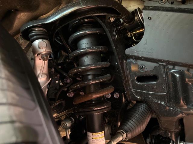 ランドクルーザー250 GX 4WD 全周囲カメラ 衝突被害軽減システム レーダークルーズ 禁煙車 コーナーセンサー LEDヘッド オートハイビーム 車線逸脱警報 オートライト デュアルエアコン 純正18インチAW ETC(26枚目)