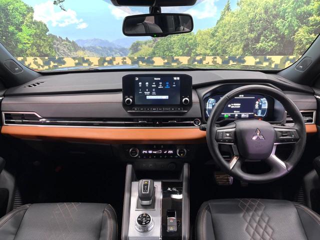 アウトランダーPHEV P 禁煙車 4WD 7人乗り 純正12型ナビ 全周囲カメラ マイパイロット ブラインドスポットモニター 電動リアゲート 黒革 全席シートヒーター メモリーシート LEDヘッド ステアリングヒーター ETC(2枚目)