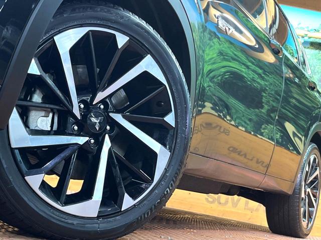 アウトランダーPHEV P 禁煙車 4WD 7人乗り 純正12型ナビ 全周囲カメラ マイパイロット ブラインドスポットモニター 電動リアゲート 黒革 全席シートヒーター メモリーシート LEDヘッド ステアリングヒーター ETC(16枚目)