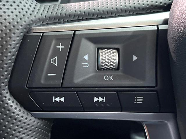 アウトランダーPHEV P 禁煙車 4WD 7人乗り 純正12型ナビ 全周囲カメラ マイパイロット ブラインドスポットモニター 電動リアゲート 黒革 全席シートヒーター メモリーシート LEDヘッド ステアリングヒーター ETC(45枚目)