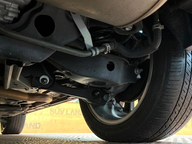 アウトランダーPHEV P 禁煙車 4WD 7人乗り 純正12型ナビ 全周囲カメラ マイパイロット ブラインドスポットモニター 電動リアゲート 黒革 全席シートヒーター メモリーシート LEDヘッド ステアリングヒーター ETC(69枚目)