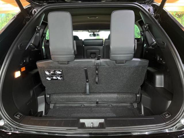 アウトランダーPHEV P 禁煙車 4WD 7人乗り 純正12型ナビ 全周囲カメラ マイパイロット ブラインドスポットモニター 電動リアゲート 黒革 全席シートヒーター メモリーシート LEDヘッド ステアリングヒーター ETC(71枚目)