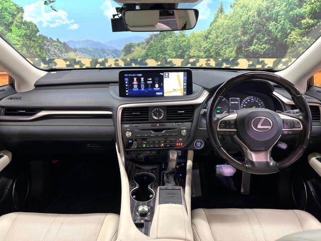 ＲＸ ＲＸ４５０ｈ　バージョンＬ　４ＷＤ　禁煙　パノラマルーフ　モデリスタエアロ　マークレビンソン　後席モニター　純正１２型ナビ　全周囲カメラ　レーダークルーズ　電動リアゲート　ブラインドスポットモニター　三眼ＬＥＤヘッド　ベージュ革（2枚目）