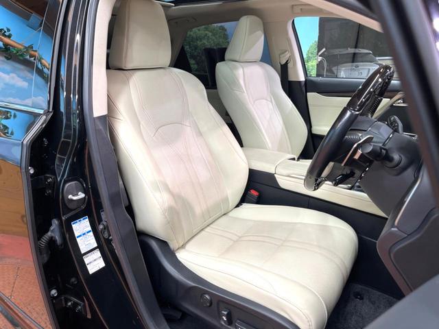 ＲＸ ＲＸ４５０ｈ　バージョンＬ　４ＷＤ　禁煙　パノラマルーフ　モデリスタエアロ　マークレビンソン　後席モニター　純正１２型ナビ　全周囲カメラ　レーダークルーズ　電動リアゲート　ブラインドスポットモニター　三眼ＬＥＤヘッド　ベージュ革（12枚目）