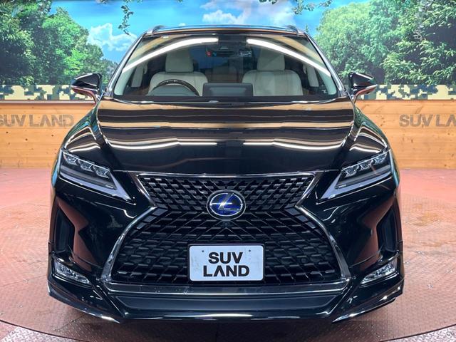 ＲＸ ＲＸ４５０ｈ　バージョンＬ　４ＷＤ　禁煙　パノラマルーフ　モデリスタエアロ　マークレビンソン　後席モニター　純正１２型ナビ　全周囲カメラ　レーダークルーズ　電動リアゲート　ブラインドスポットモニター　三眼ＬＥＤヘッド　ベージュ革（17枚目）