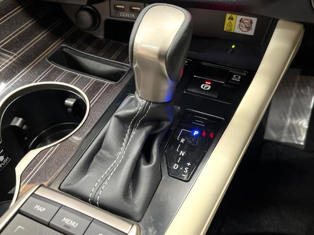 ＲＸ ＲＸ４５０ｈ　バージョンＬ　４ＷＤ　禁煙　パノラマルーフ　モデリスタエアロ　マークレビンソン　後席モニター　純正１２型ナビ　全周囲カメラ　レーダークルーズ　電動リアゲート　ブラインドスポットモニター　三眼ＬＥＤヘッド　ベージュ革（57枚目）