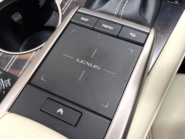 ＲＸ ＲＸ４５０ｈ　バージョンＬ　４ＷＤ　禁煙　パノラマルーフ　モデリスタエアロ　マークレビンソン　後席モニター　純正１２型ナビ　全周囲カメラ　レーダークルーズ　電動リアゲート　ブラインドスポットモニター　三眼ＬＥＤヘッド　ベージュ革（58枚目）