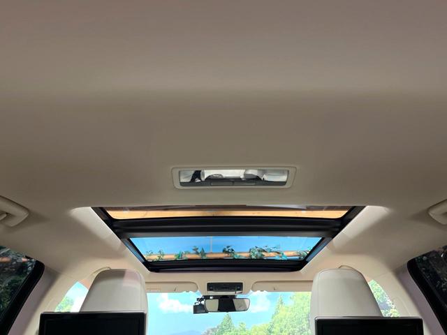 ＲＸ ＲＸ４５０ｈ　バージョンＬ　４ＷＤ　禁煙　パノラマルーフ　モデリスタエアロ　マークレビンソン　後席モニター　純正１２型ナビ　全周囲カメラ　レーダークルーズ　電動リアゲート　ブラインドスポットモニター　三眼ＬＥＤヘッド　ベージュ革（69枚目）