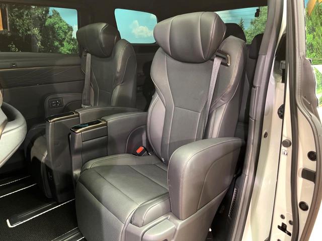 アルファード Ｚ　禁煙　ガラスルーフ　モデリスタエアロ　ユニバーサルステップ　フリップダウン　純正１４型ナビ　全周囲カメラ　ブラインドスポットモニター　電動リアゲート　レーダークルーズ　デジタルミラー　３眼ＬＥＤヘッド（25枚目）