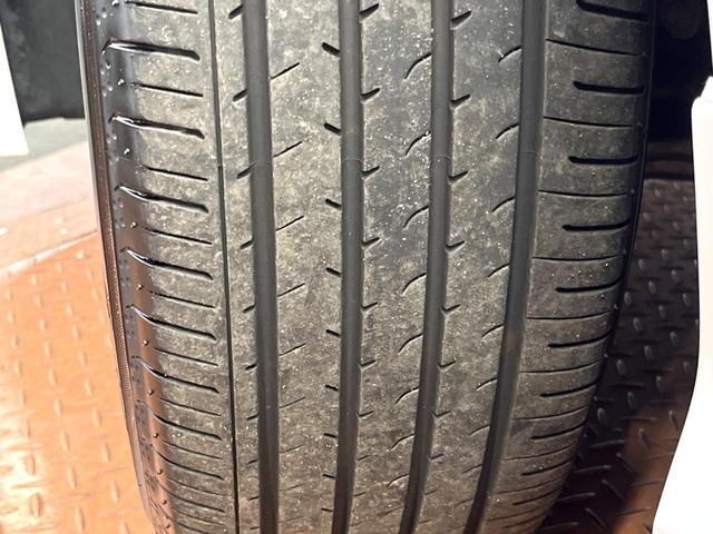 アルファード Ｚ　禁煙　ガラスルーフ　モデリスタエアロ　ユニバーサルステップ　フリップダウン　純正１４型ナビ　全周囲カメラ　ブラインドスポットモニター　電動リアゲート　レーダークルーズ　デジタルミラー　３眼ＬＥＤヘッド（28枚目）