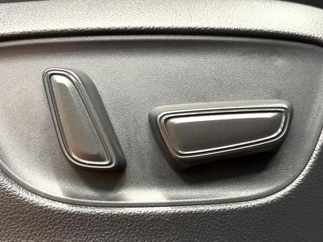 アルファード Ｚ　禁煙　ガラスルーフ　モデリスタエアロ　ユニバーサルステップ　フリップダウン　純正１４型ナビ　全周囲カメラ　ブラインドスポットモニター　電動リアゲート　レーダークルーズ　デジタルミラー　３眼ＬＥＤヘッド（35枚目）